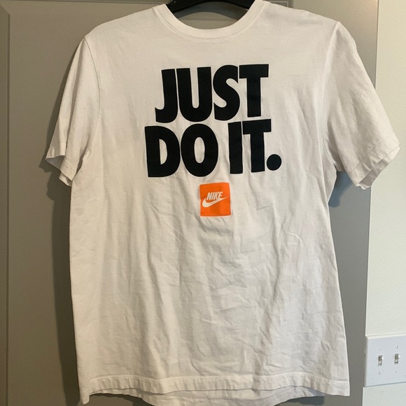 Nike Other - Nike tee